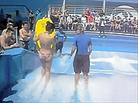 We offer you this exciting free downblouse video of the real amateur chick whose tits without asking jumped out of the bikini bra in the aqua park.